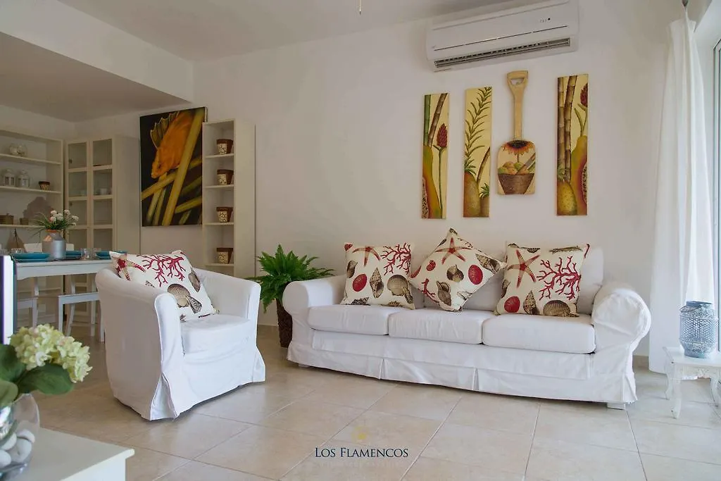 Los Flamencos Aparthotel Beach Club Байяибе